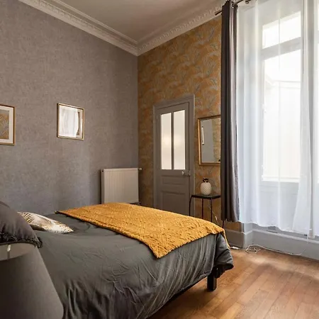 Le Coeur De Reims, La Mairie Et Le Boulingrin Apartment Exterior photo